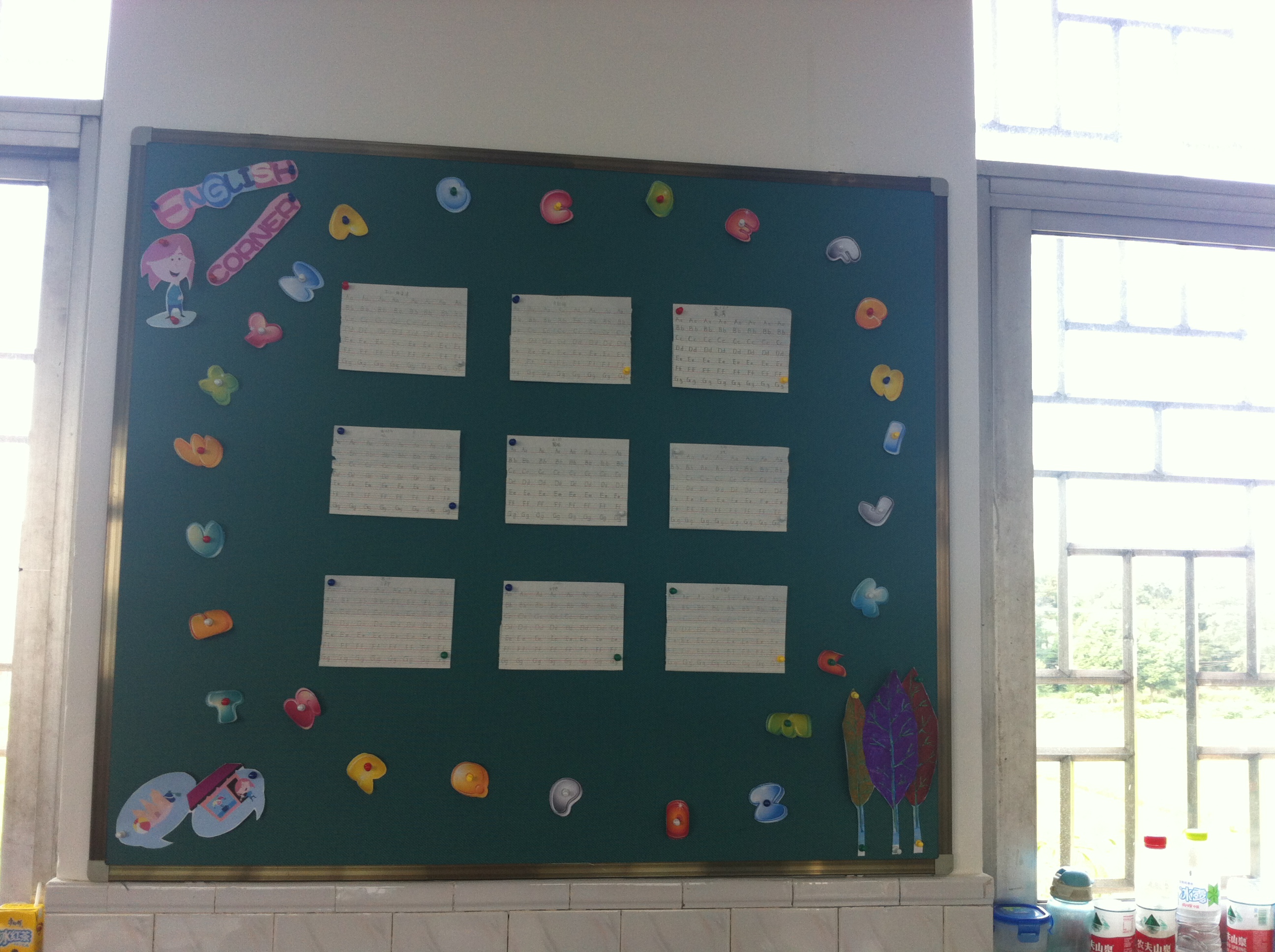 三年级1班到5班的英语角图